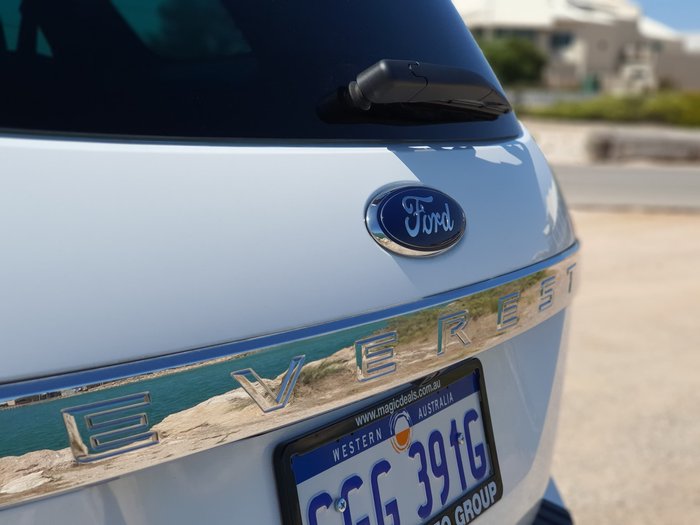 2019 Ford Everest Titanium UA II MY19.75 4X4 Dual Range White