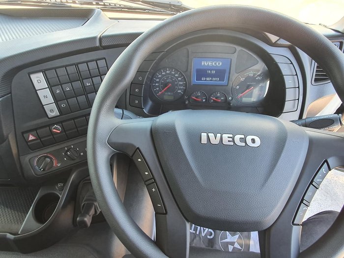 2020 IVECO STRALIS ATI 360 6X2 CAB CHASSIS null null white