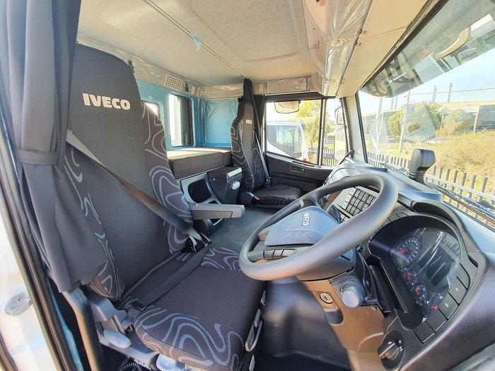 2020 IVECO STRALIS ATI 360 6X2 WITH 9M TRAY null null White