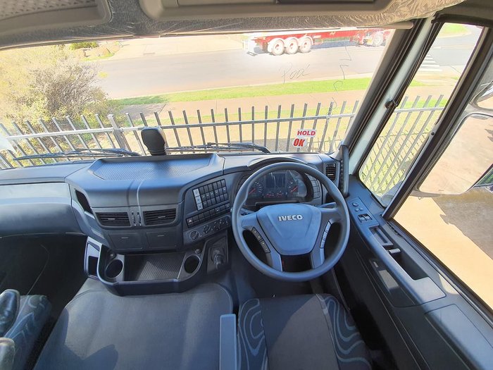 2020 IVECO STRALIS ATI 360 6X2 WITH 9M TRAY null null White