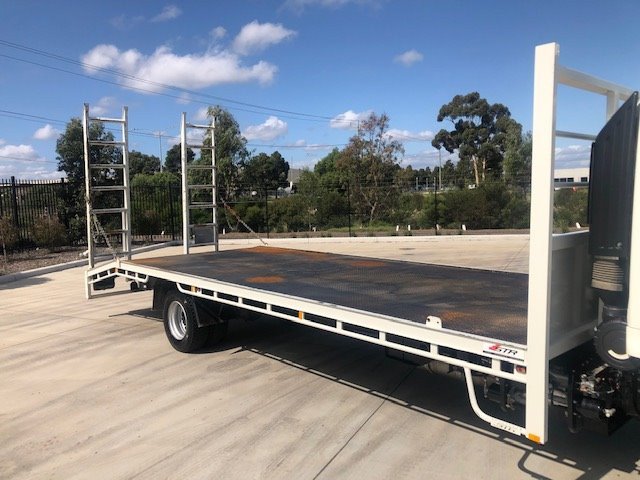 2012 Hino FD 1124-500 Series BEAVERTAIL