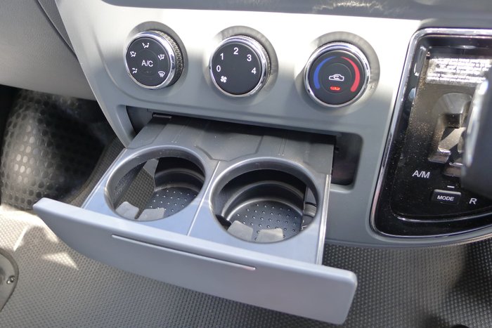 2019 LDV V80 MY19 White