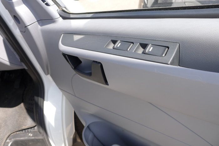 2019 LDV V80 MY19 White