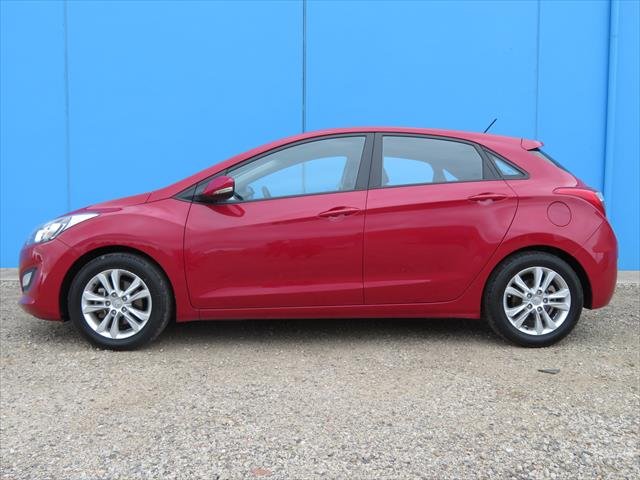 2014 HYUNDAI i30