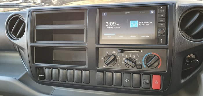 2020 HINO 300 SERIES 616 MEDIUM AUTO null null White