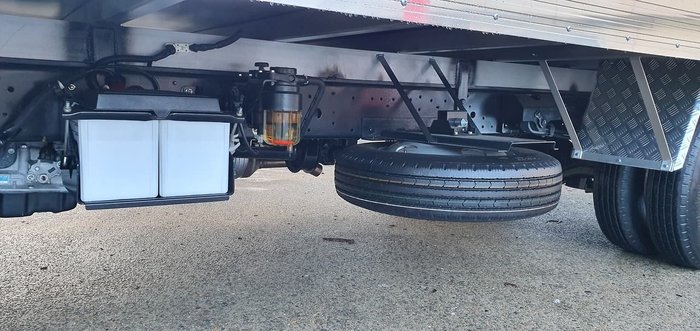 2020 HINO 300 SERIES 616 MEDIUM AUTO null null White