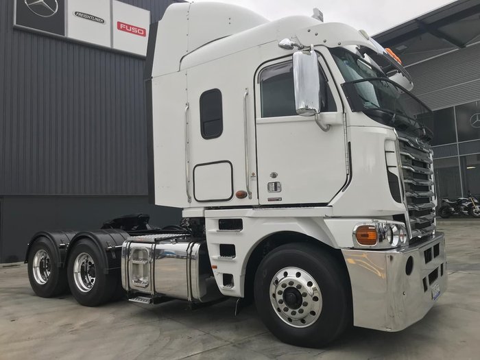 2014 Freightliner Argosy 101 MID Roof For Sale in Truganina at Used