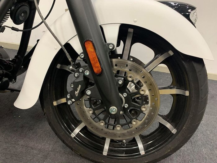 2020 Indian SPRINGFIELD DARK HORSE WHITE
