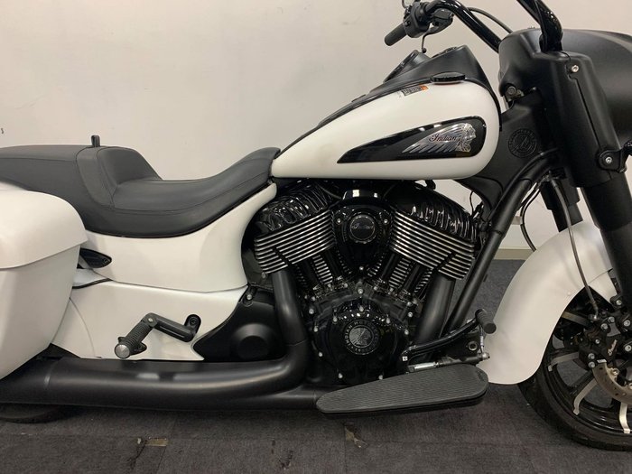 2020 Indian SPRINGFIELD DARK HORSE WHITE