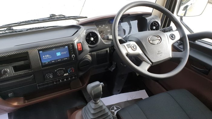 2020 HINO 500 SERIES FD 1124 null null White