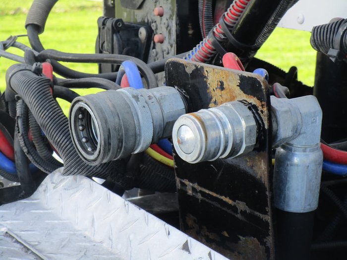 2012 FREIGHTLINER CENTURY CST112 PTO HYD null null white