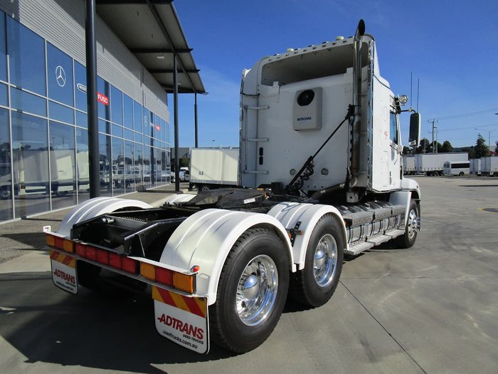 2012 FREIGHTLINER CENTURY CST112 PTO HYD null null white