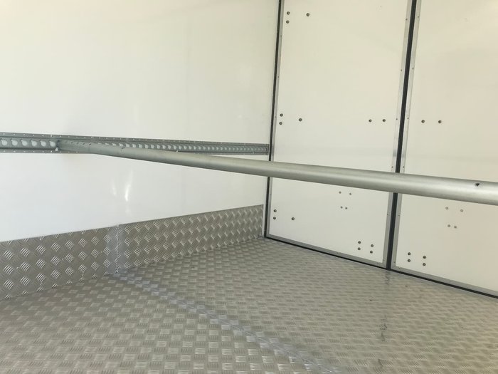 2020 FUSO FEA21CR3SFBC null null White