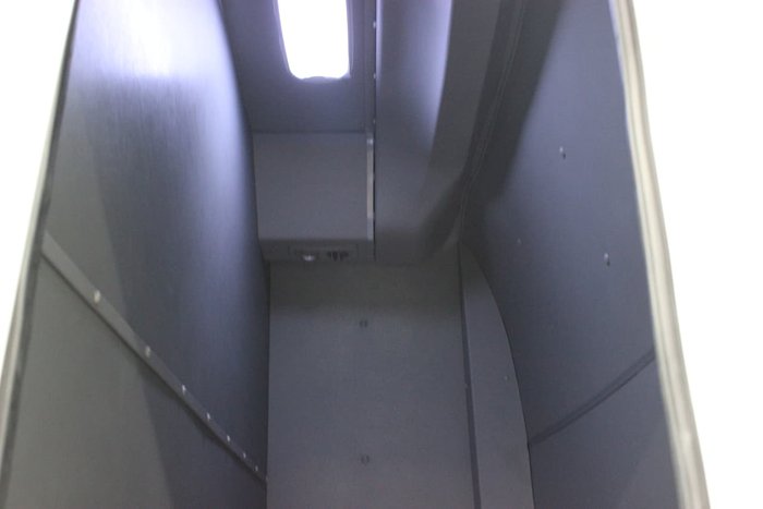 2021 YUTONG D7 White