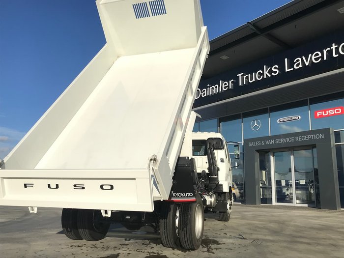 2021 FUSO (FK62FHY1RFAC White