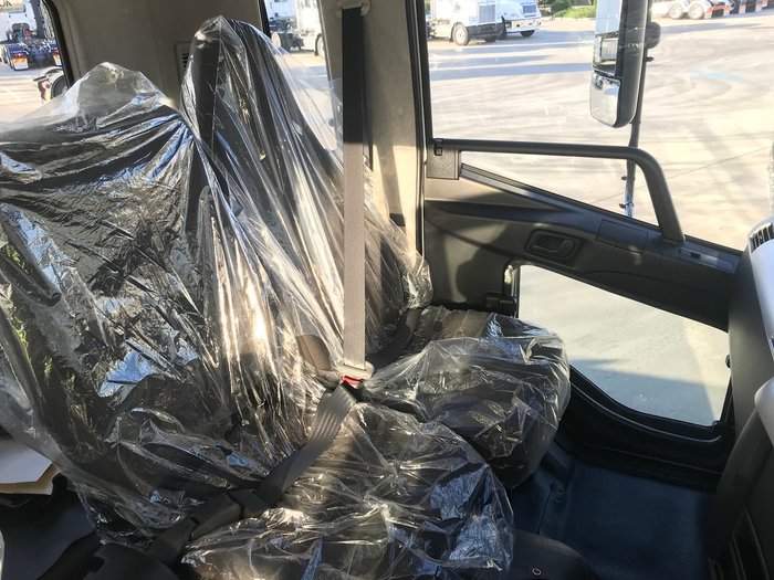 2021 FUSO (FK62FHY1RFAC White