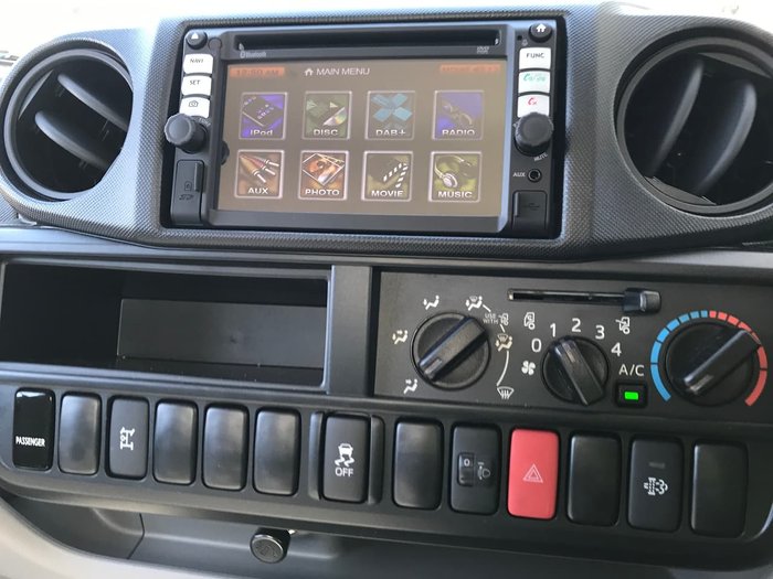 2020 HINO 300 SERIES 616 AUTO IFS TIPPER null null White