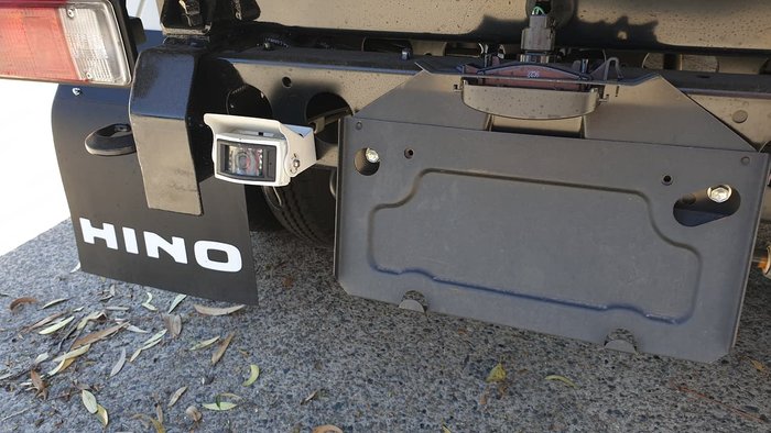 2020 HINO 300 SERIES 617 SHORT TIPPER null null White