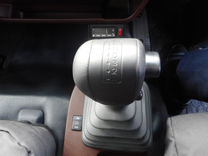 2020 HINO 500 SERIES FC 1124 REFRIGERATOR PANTECH null null White