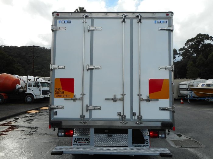 2020 HINO 500 SERIES FC 1124 REFRIGERATOR PANTECH null null White