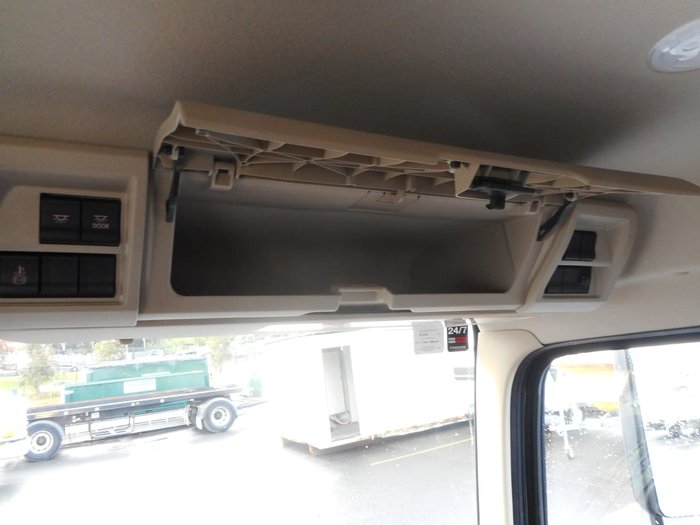 2020 HINO 500 SERIES FC 1124 REFRIGERATOR PANTECH null null White