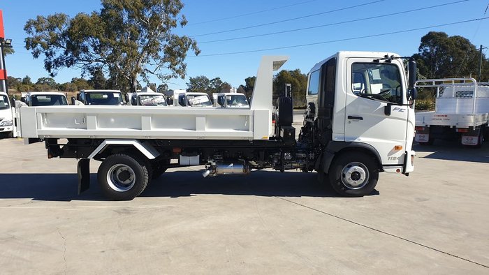 2020 HINO FC 1124 MT TIPPER 4.0 null null White