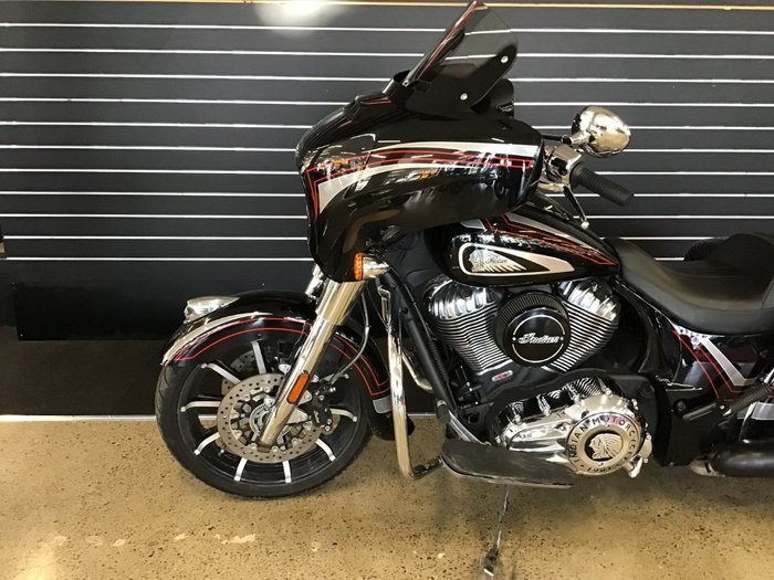 2019 Indian CHIEFTAIN LIMITED THUNDR BLACK Black