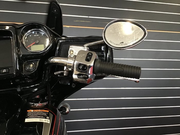 2019 Indian CHIEFTAIN LIMITED THUNDR BLACK Black