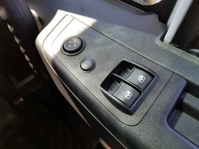 2020 IVECO ML120 SLEEPER CAB MANUAL 250HP null null White