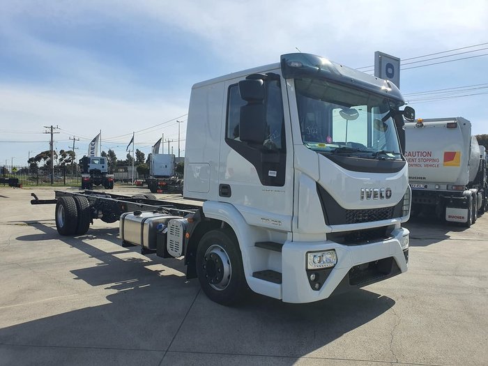2020 IVECO ML120 SLEEPER CAB MANUAL 250HP null null White