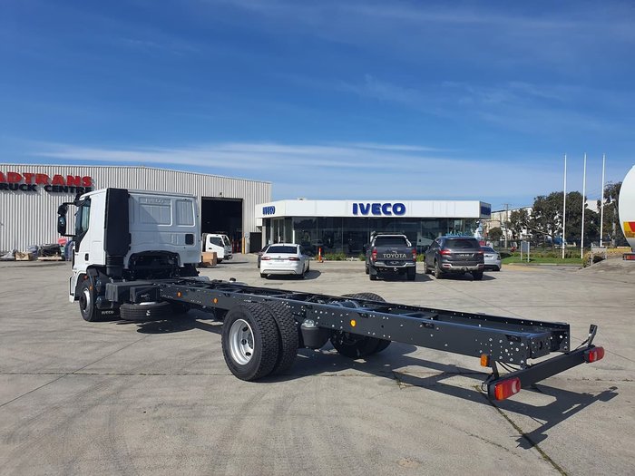 2020 IVECO ML120 SLEEPER CAB MANUAL 250HP null null White