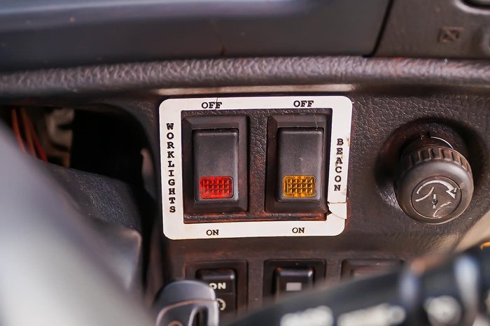 2014 HINO FS 2848 WHITE