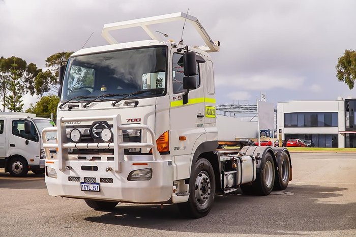 2014 HINO FS 2848 WHITE