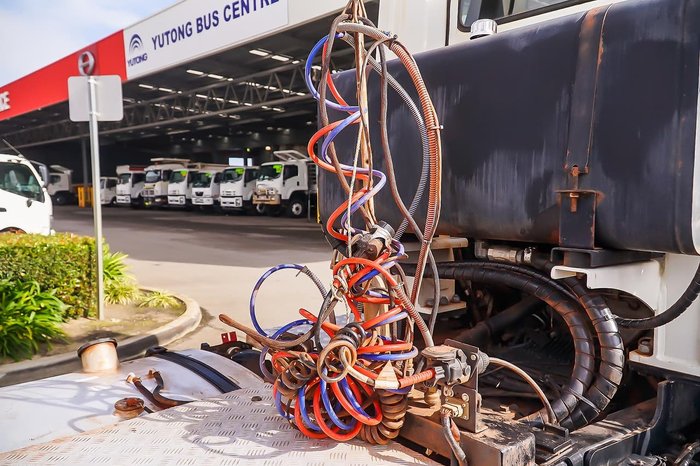 2014 HINO FS 2848 WHITE