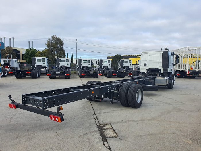 2020 IVECO ML160E28 E6 SLEEPER CAB MANUAL null null White