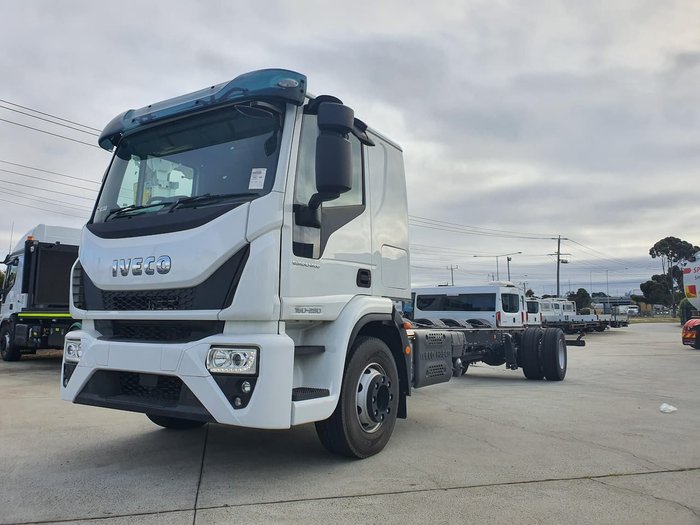 2020 IVECO ML160E28 E6 SLEEPER CAB MANUAL null null White