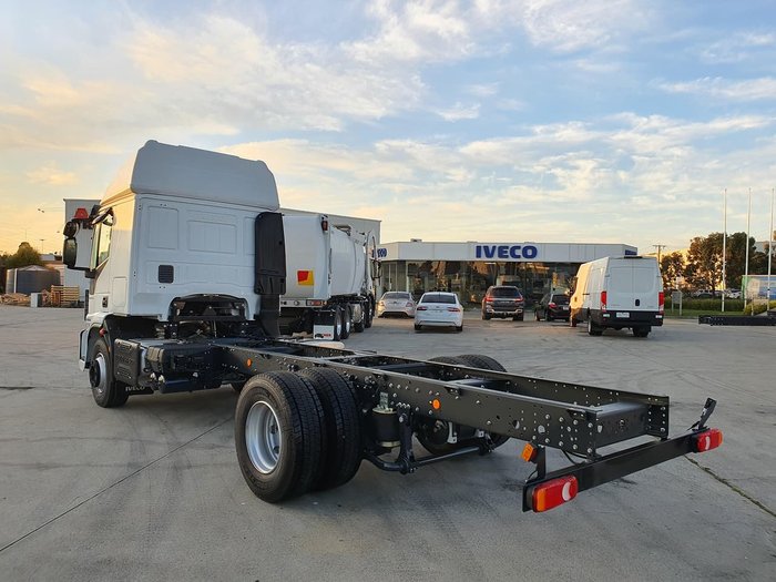 2021 IVECO ML160E28 E6 HIGH ROOF SLEEPER CAB AUTO null null white