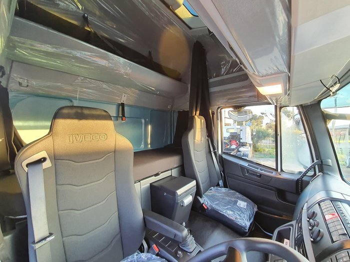 2021 IVECO ML160E28 E6 HIGH ROOF SLEEPER CAB AUTO null null white