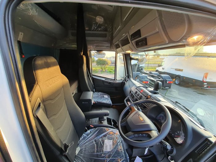 2021 IVECO ML160E28 E6 HIGH ROOF SLEEPER CAB AUTO null null white