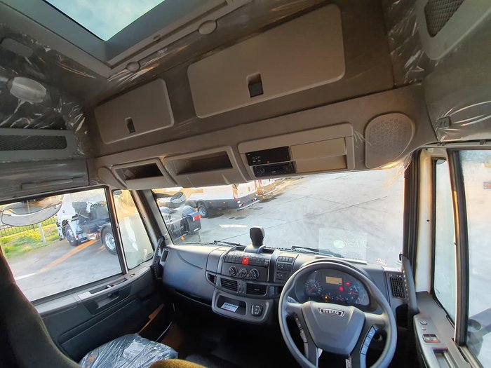 2021 IVECO ML160E28 E6 HIGH ROOF SLEEPER CAB AUTO null null white