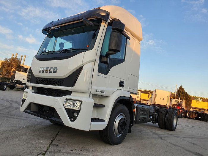 2021 IVECO ML160E28 E6 HIGH ROOF SLEEPER CAB AUTO null null white