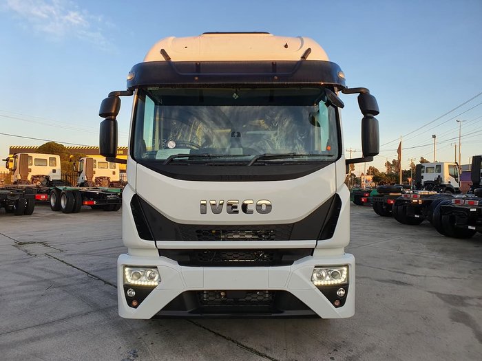 2021 IVECO ML160E28 E6 HIGH ROOF SLEEPER CAB AUTO null null white