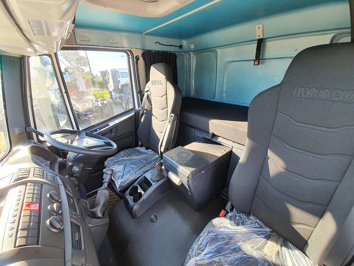 2020 IVECO ML160 EEV SLEEPER CAB MANUAL WITH STEEL TRAY null null white