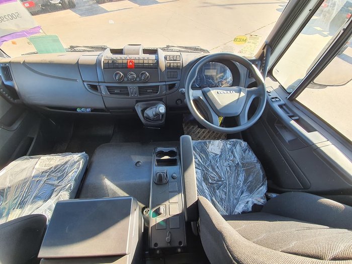 2020 IVECO ML160 EEV SLEEPER CAB MANUAL WITH STEEL TRAY null null white