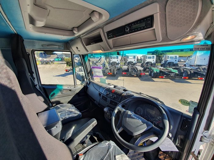 2020 IVECO ML160 EEV SLEEPER CAB MANUAL WITH STEEL TRAY null null white