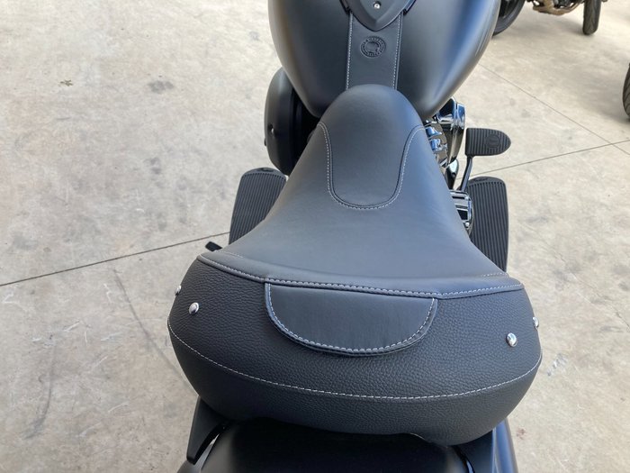 2020 Indian CHIEF CLASSIC Black