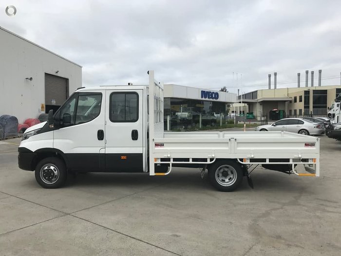 2020 IVECO 50C21 DUAL CAB 3750MM WHEELBASE WITH STEEL TRAY null null white