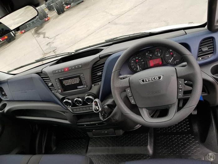 2020 IVECO IVECO 50C17 AUTO WITH 5.1M PANTECH BODY null null white