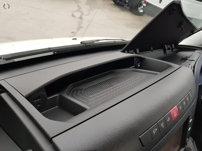 2020 IVECO IVECO 50C17 AUTO WITH 5.1M PANTECH BODY null null white