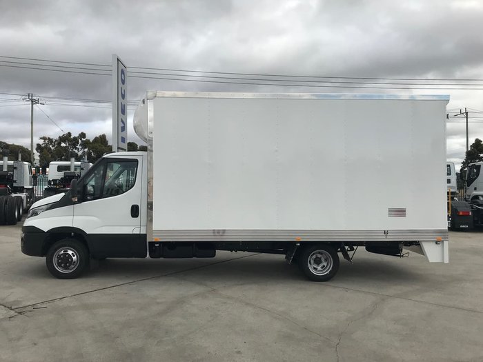 2020 IVECO IVECO 50C17 AUTO WITH 5.1M PANTECH BODY null null white